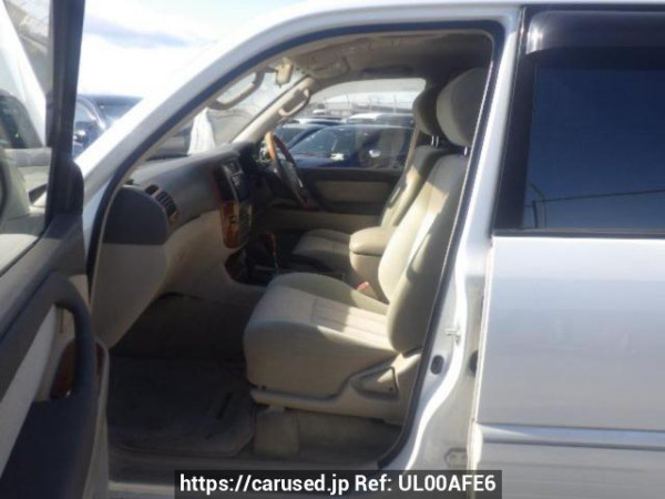 Used 2003 AT toyota land-cruiser UZJ100W Image[12]