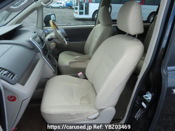 Used 2009 AT toyota noah ZRR70W Image[17]