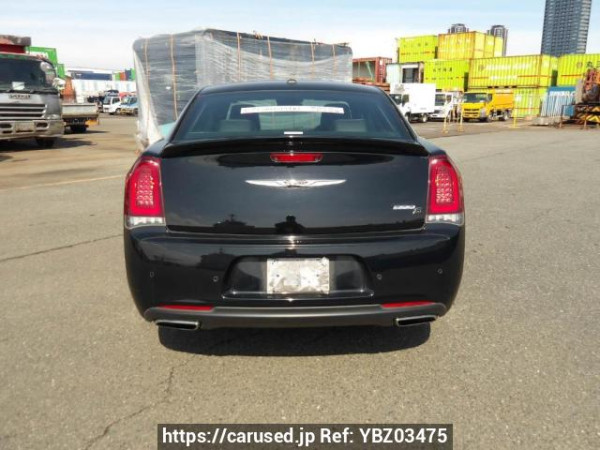 Used 2017 AT chrysler 300 LX36 Image[5]