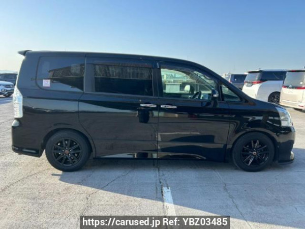 Used 2009 AT toyota noah ZRR70W Image[7]