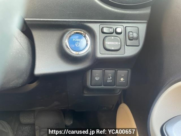 Used 2012 AT toyota aqua DAA-NHP10 Image[5]