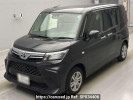 Toyota Roomy M900A
