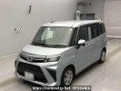 Toyota Roomy M900A
