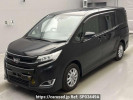 Toyota Noah ZRR80G