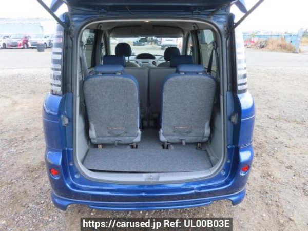Used 2004 AT toyota sienta NCP85G Image[8]