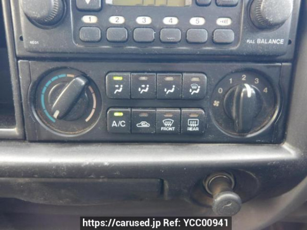 Used 2003 MT mazda bongo-van SK82M Image[23]