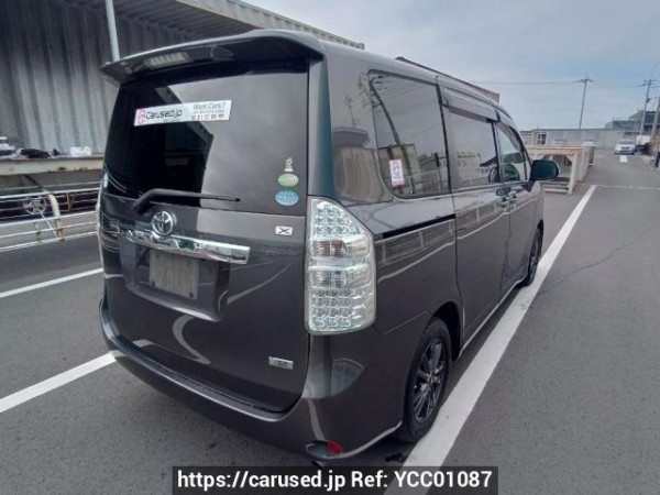 Used 2010 AT toyota noah ZRR70G Image[6]