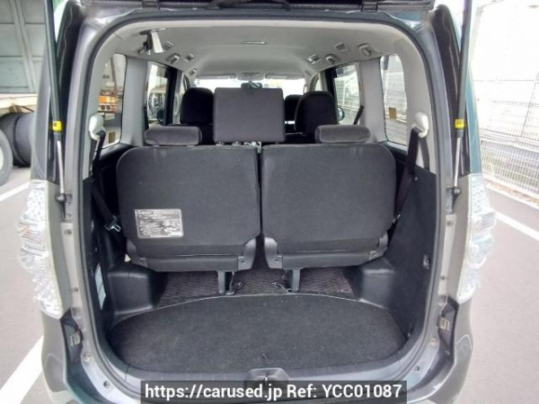 Used 2010 AT toyota noah ZRR70G Image[8]