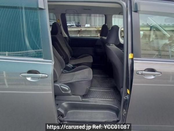 Used 2010 AT toyota noah ZRR70G Image[15]