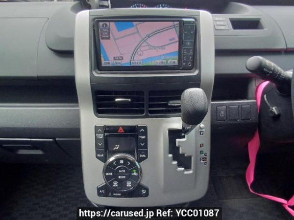 Used 2010 AT toyota noah ZRR70G Image[22]