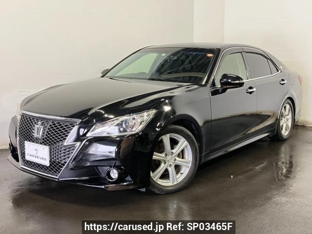 2013 Toyota Crown GRS211