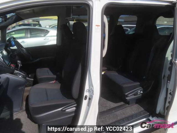 Used 2014 CVT toyota voxy ZRR80 Image[21]