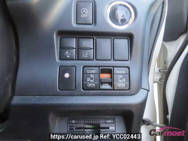 Used 2016 CVT toyota voxy ZRR80 Image[15]
