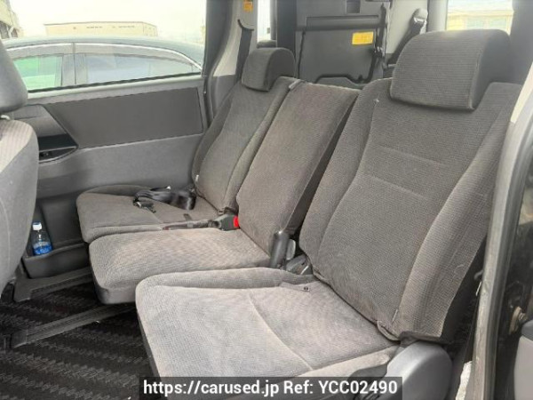 Used 2007 AT toyota noah ZRR70G Image[9]