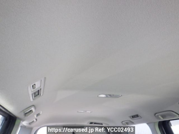 Used 2011 AT toyota noah ZRR70G Image[10]