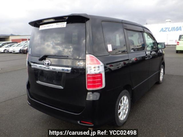 Used 2010 AT toyota noah ZRR70W Image[5]