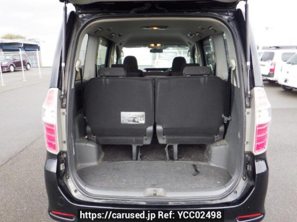 Used 2010 AT toyota noah ZRR70W Image[6]