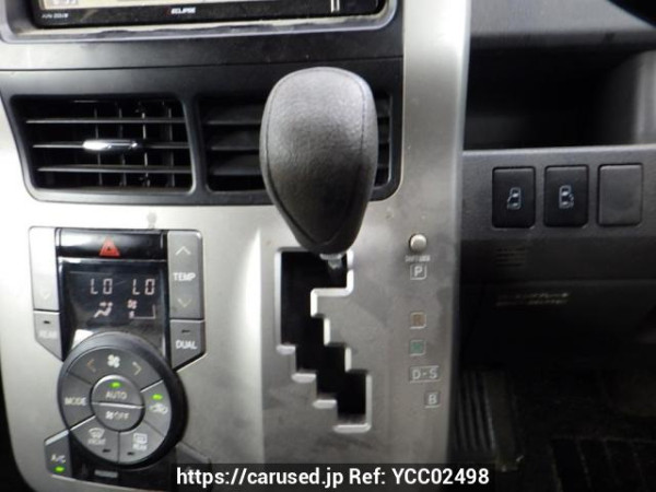 Used 2010 AT toyota noah ZRR70W Image[26]