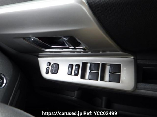 Used 2010 AT toyota voxy ZRR70W Image[31]