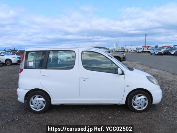 Used 2001 AT toyota fun-cargo NCP20 Image[7]