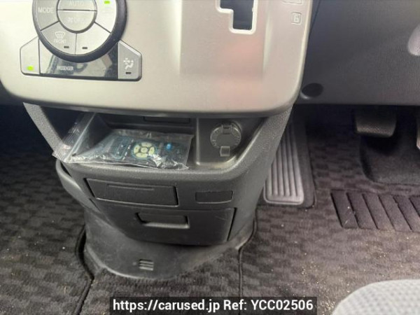 Used 2010 AT toyota noah ZRR70G Image[21]