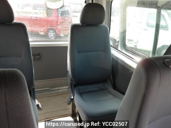 Used 2006 AT toyota hiace-wagon TRH214W Image[23]