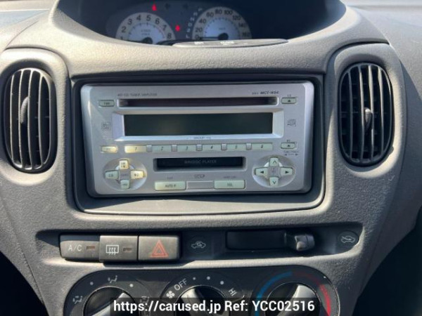 Used 2005 AT toyota fun-cargo NCP25 Image[20]