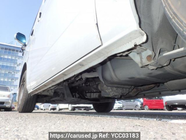 Used 2006 AT toyota regiusace-van KDH205V Image[33]