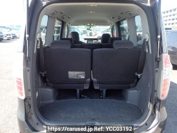 Used 2009 AT toyota noah ZRR70G Image[13]