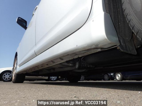 Used 2005 AT toyota wish ZNE10G Image[32]