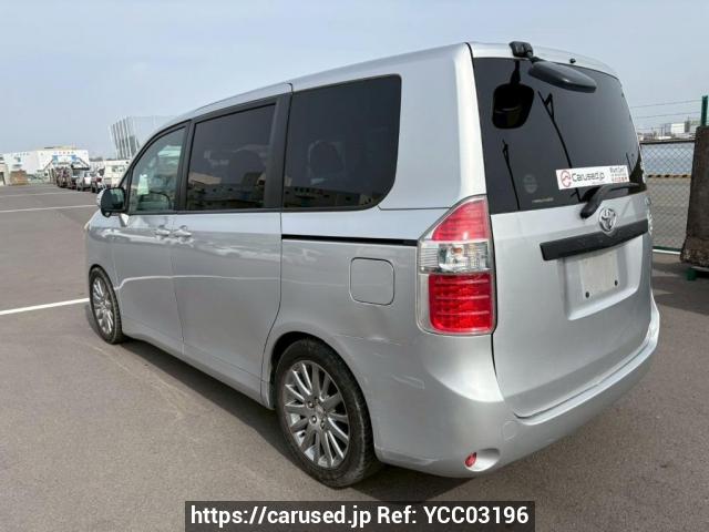 Buy Used 2009 Toyota Noah ZRR70G (YCC03196) - Carused.jp