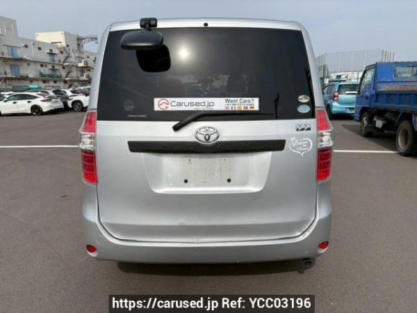 Used 2009 AT toyota noah ZRR70G Image[5]
