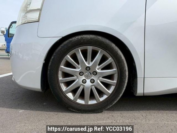 Used 2009 AT toyota noah ZRR70G Image[32]
