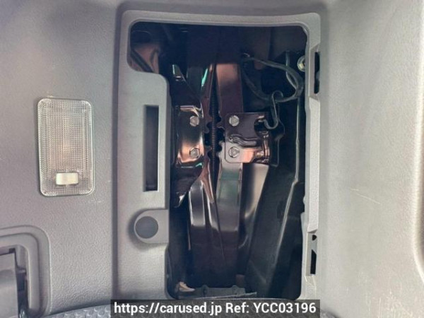 Used 2009 AT toyota noah ZRR70G Image[45]