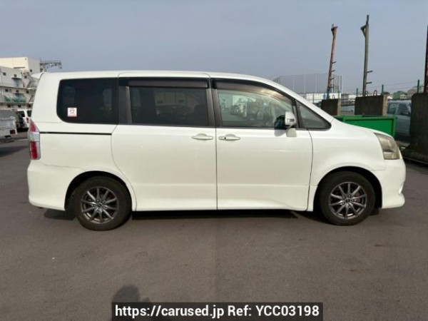 Used 2008 AT toyota noah ZRR70W Image[7]