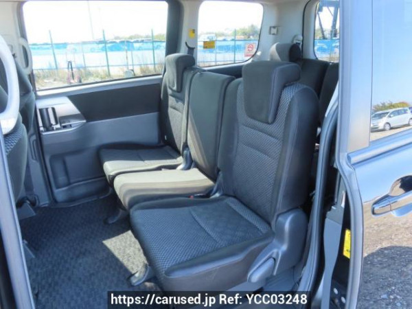 Used 2009 AT toyota noah ZRR70W Image[20]