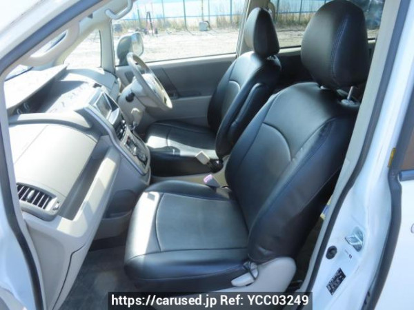 Used 2008 AT toyota noah ZRR70G Image[16]