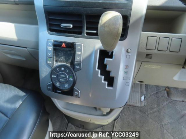 Used 2008 AT toyota noah ZRR70G Image[31]