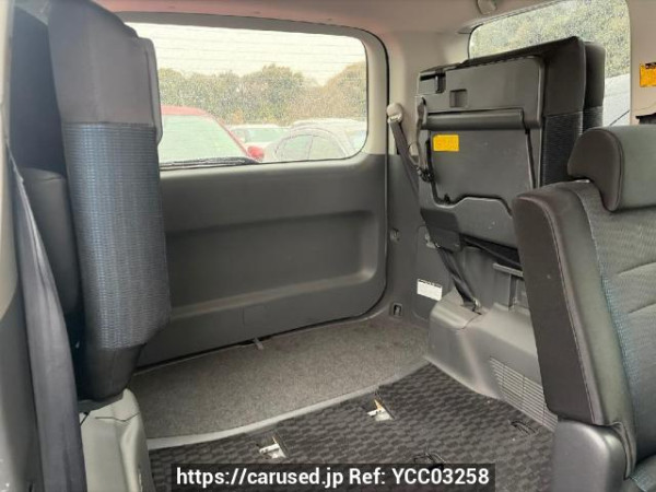 Used 2008 AT toyota voxy ZRR70W Image[8]