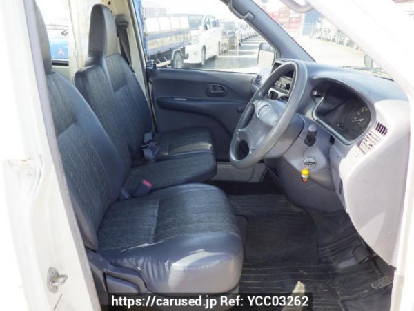 Used 2005 AT toyota townace-van KR42V Image[13]