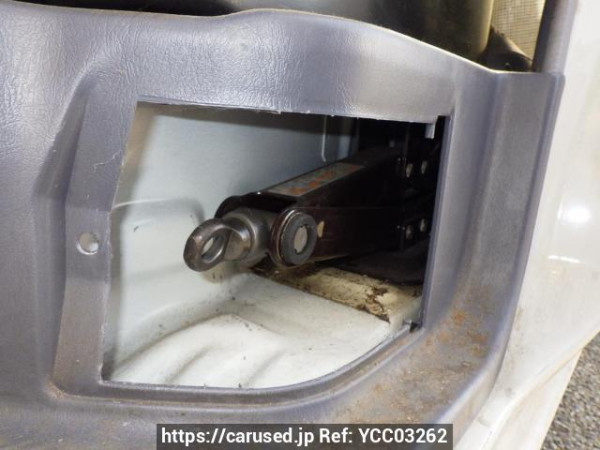 Used 2005 AT toyota townace-van KR42V Image[42]