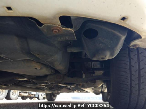 Used 2005 AT toyota fun-cargo NCP20 Image[32]