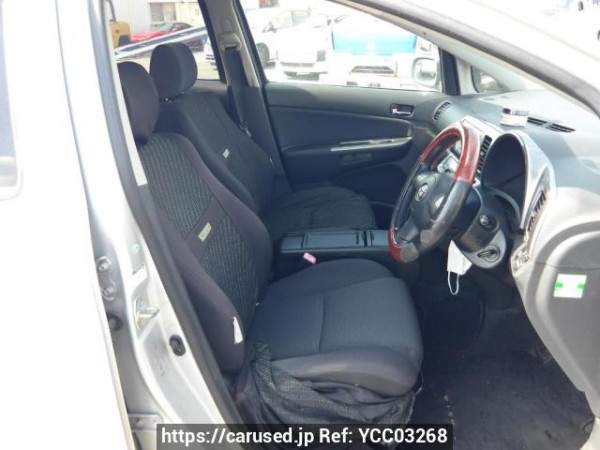 Used 2004 AT toyota wish ZNE10G Image[13]