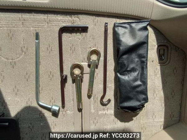 Used 2003 AT toyota alphard MNH10W Image[41]