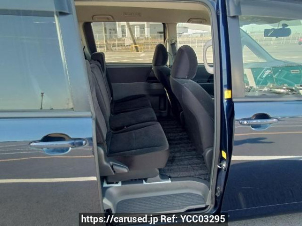 Used 2009 AT toyota noah ZRR70G Image[15]