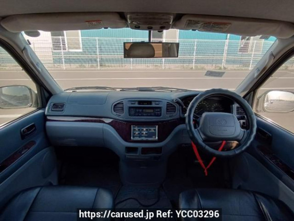 Used 1999 AT toyota regius-wagon RCH41W Image[17]