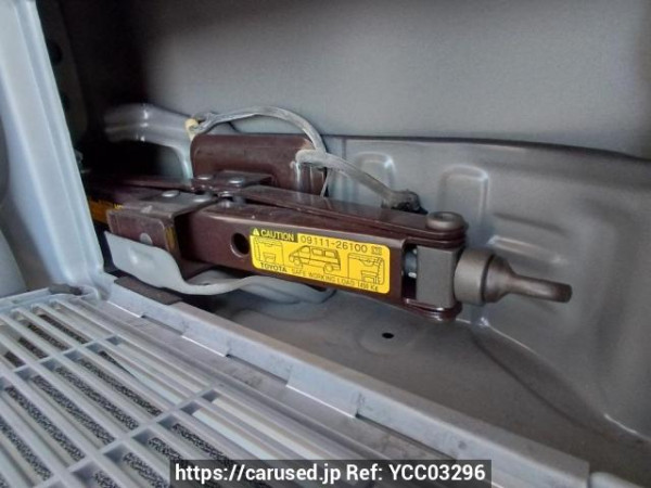 Used 1999 AT toyota regius-wagon RCH41W Image[41]