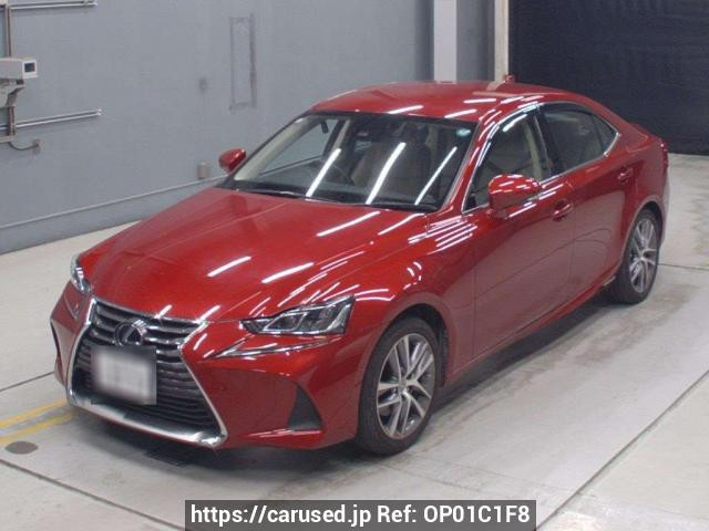 2017 Lexus IS AVE30