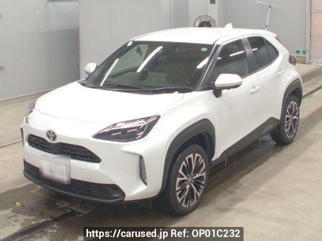 2025 Toyota YARIS CROSS MXPB10