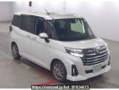 Toyota Roomy M900A